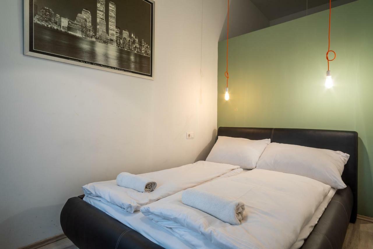 Lie On Me Lazy Simon Appartement *